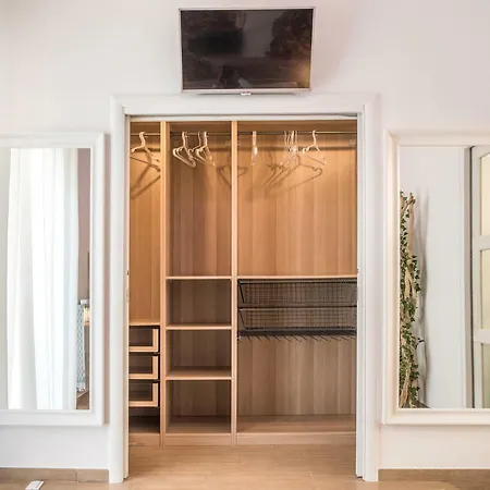 Finestra Sul Porto Apartment